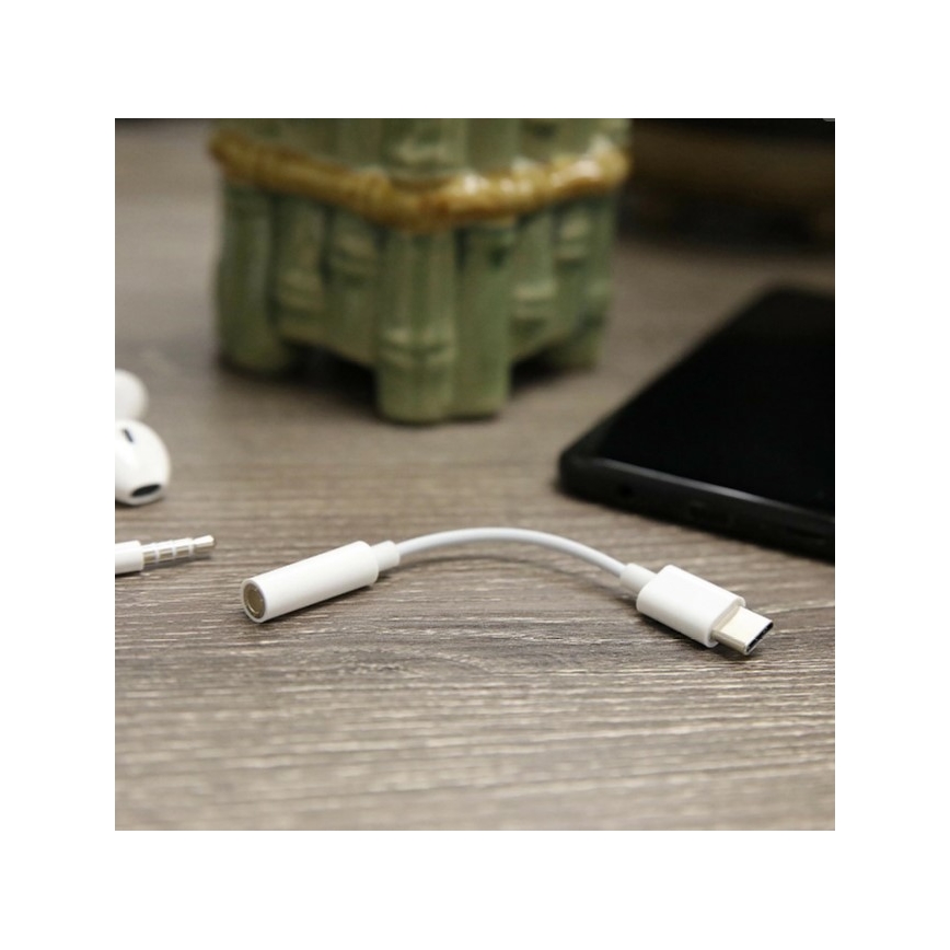 Adaptateur USB-C pour AUX