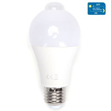 Ampoule LED avec détecteur de mouvement et de crépuscule A60 E27/12W/230V 6500K - Aigostar