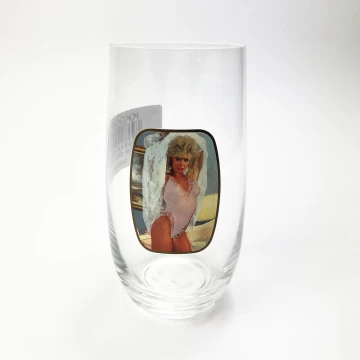 Glas met vrouwmotief