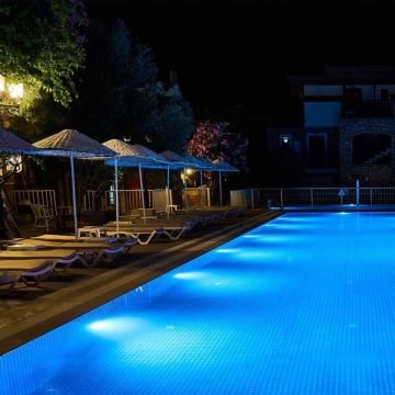 LED Luminaire pour piscine LED/35W/12V IP68 6500K