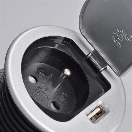 Inbouw USB stopcontact met deksel 230V